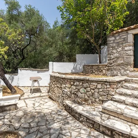 Oldstone * Nisaki (Corfu)